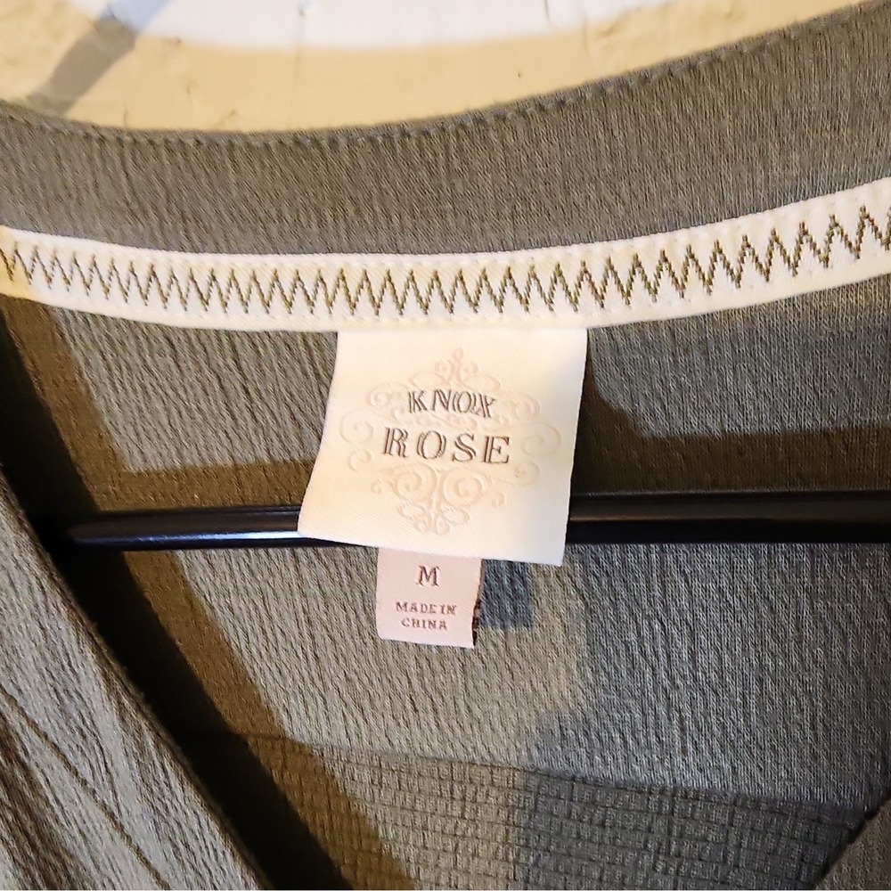 Knox Rose Green Waffle Knit V-Neck Button Front Shift Dress Knee Length M - Picture 2 of 9